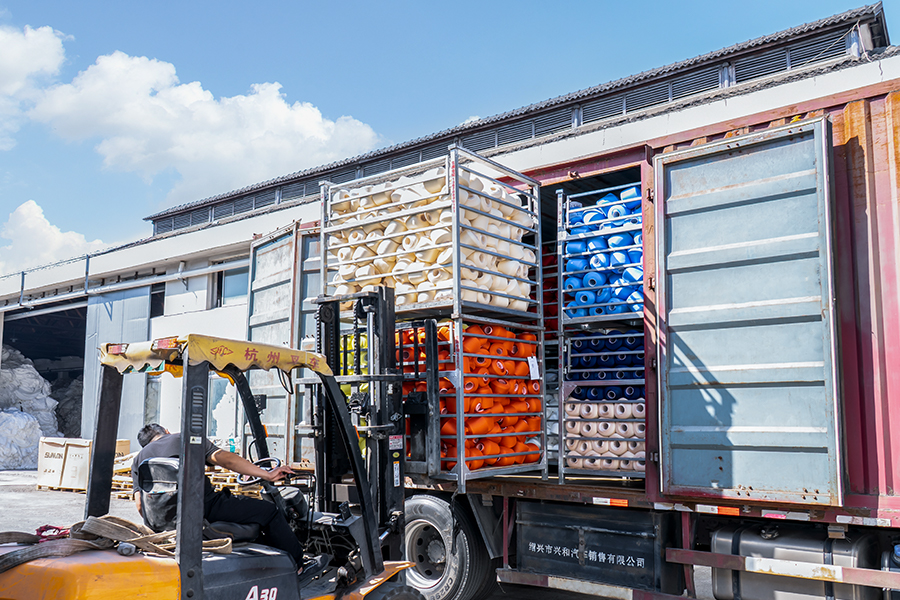 Shaoxing Yizhou Thread Co., Ltd.